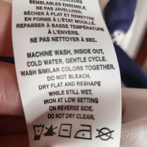 𝅺3 for $25 Reitmans Fox Long sleeve t-shirt Medium - Picture 5 of 6